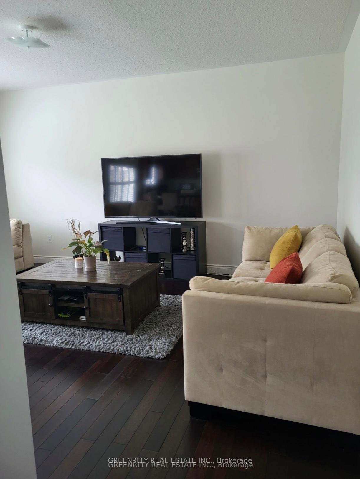 Photo 9 of Unit UPPER, 714 Halbert Drive, Shelburne — HOMEH