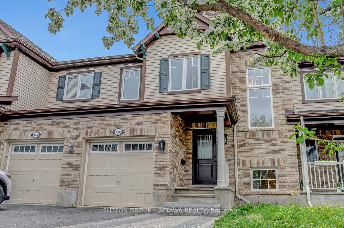 Photo 3 of 460 Meadowhawk Crescent, Ottawa, Barrhaven - Half Moon Bay — HOMEH