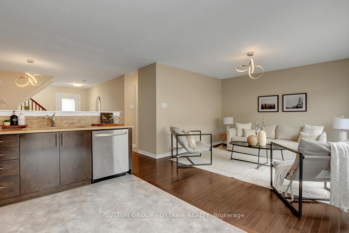 Photo 17 of 460 Meadowhawk Crescent, Ottawa, Barrhaven - Half Moon Bay — HOMEH