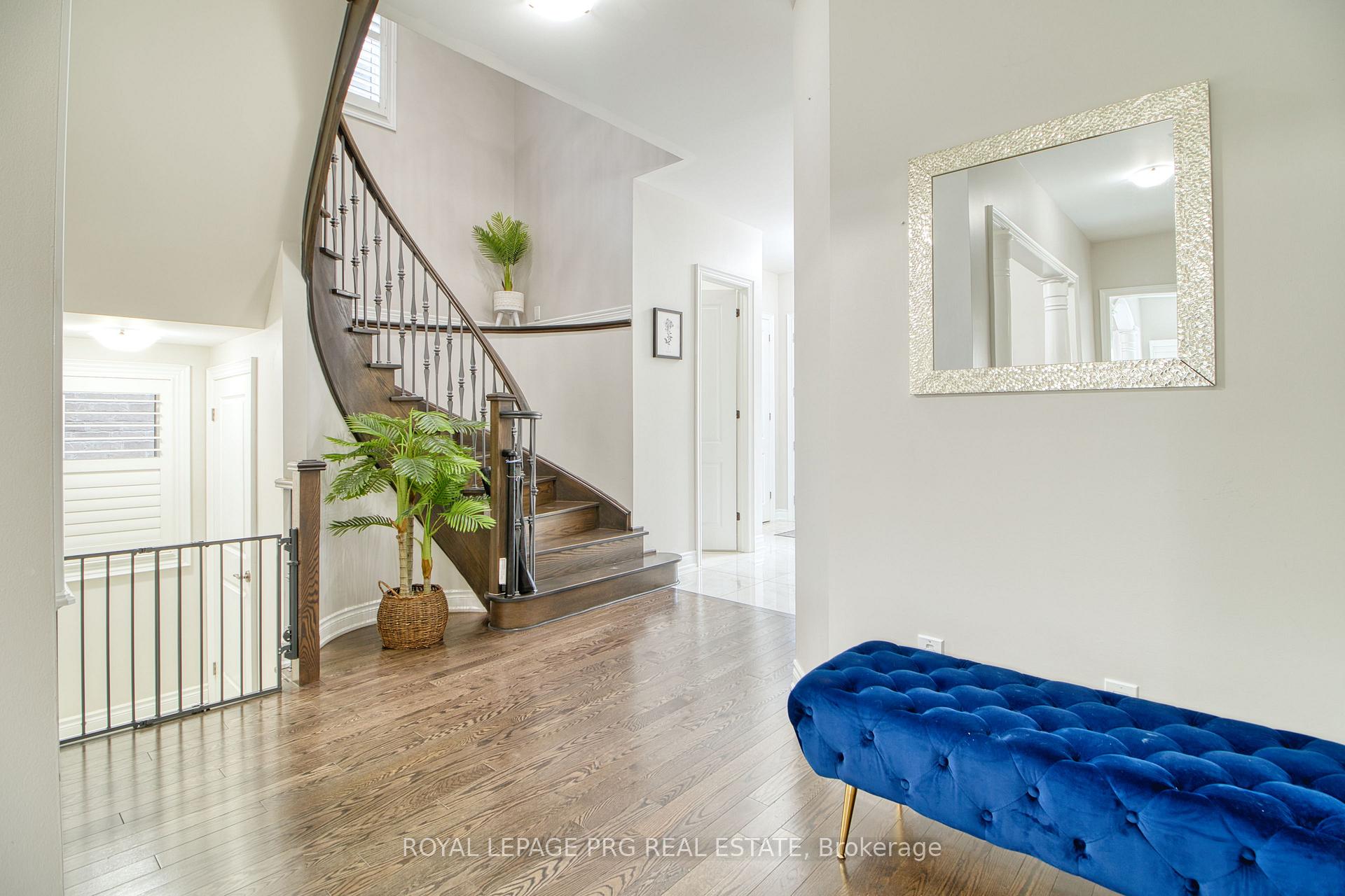 Photo 6 of 12 Idol Road, Brampton, Credit Valley — HOMEH