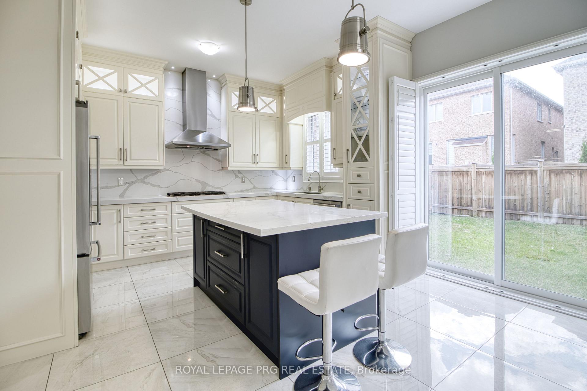 Photo 7 of 12 Idol Road, Brampton, Credit Valley — HOMEH