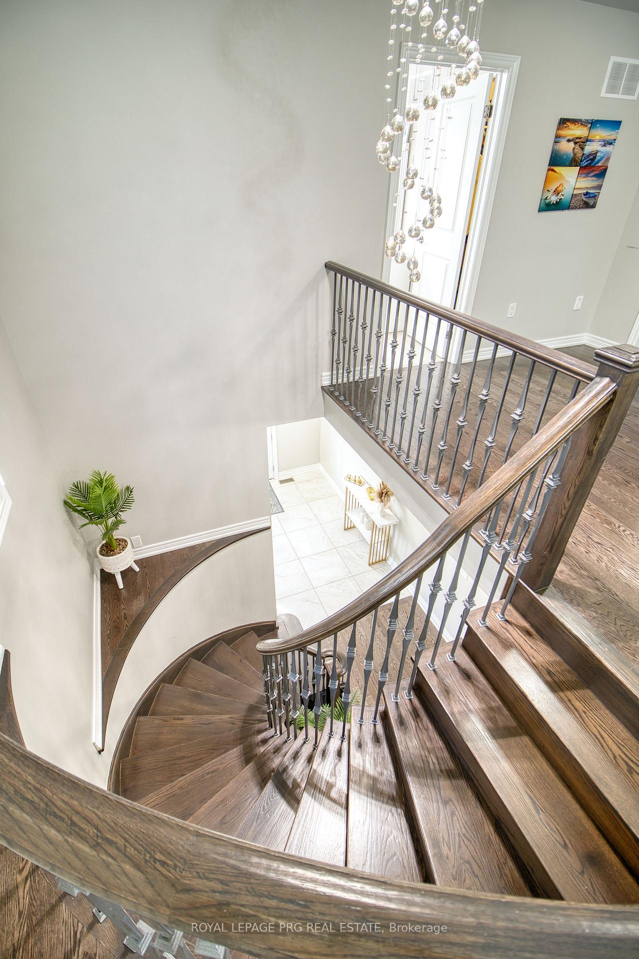 Photo 19 of 12 Idol Road, Brampton, Credit Valley — HOMEH