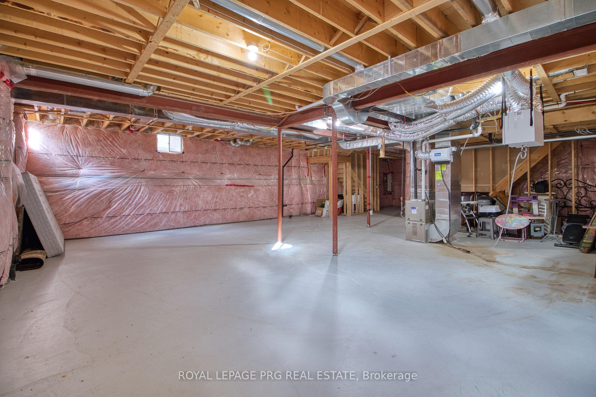 Photo 36 of 12 Idol Road, Brampton, Credit Valley — HOMEH