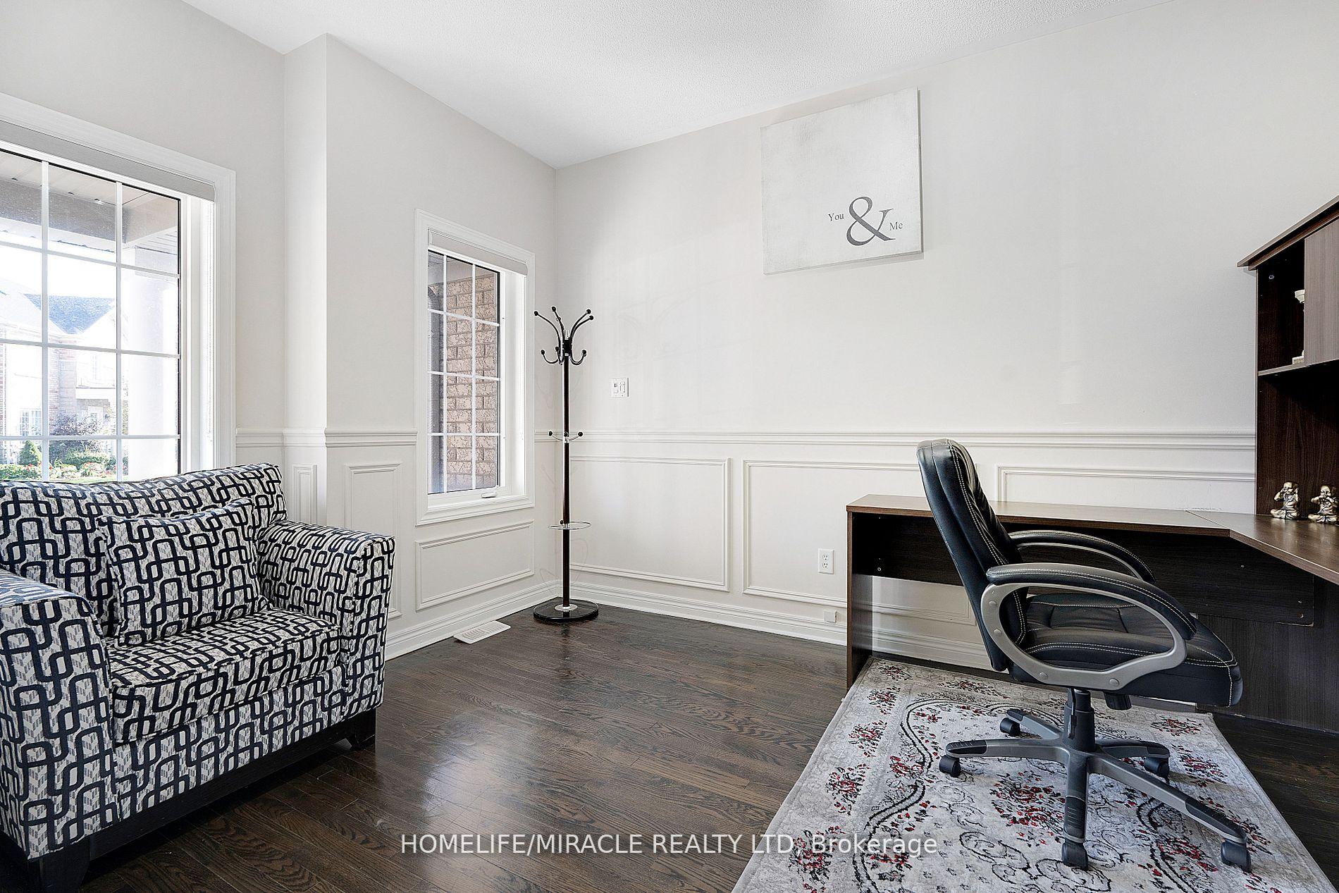 Photo 14 of 46 Amboise Crescent, Brampton, Fletcher's Meadow — HOMEH
