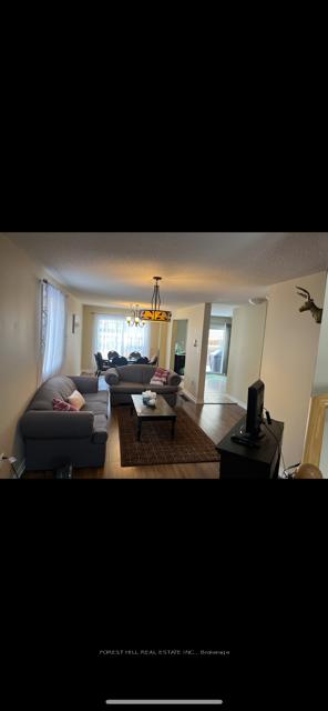 Photo 2 of 22 Crew Court, Barrie, Ardagh — HOMEH