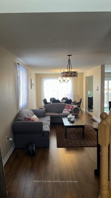 Photo 4 of 22 Crew Court, Barrie, Ardagh — HOMEH