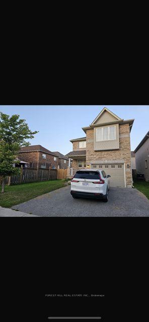 Photo 8 of 22 Crew Court, Barrie, Ardagh — HOMEH