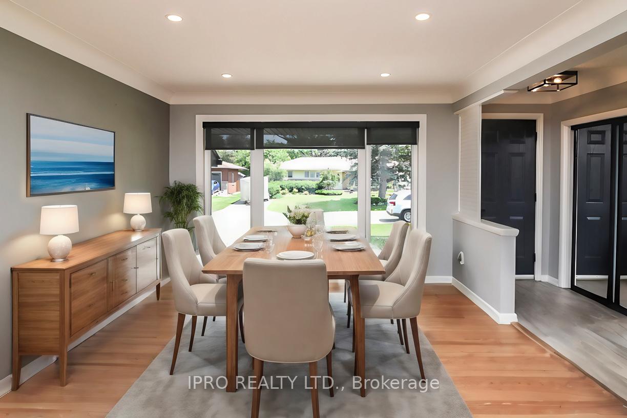 Photo 14 of 118 Seneca Drive, Hamilton, Ancaster — HOMEH