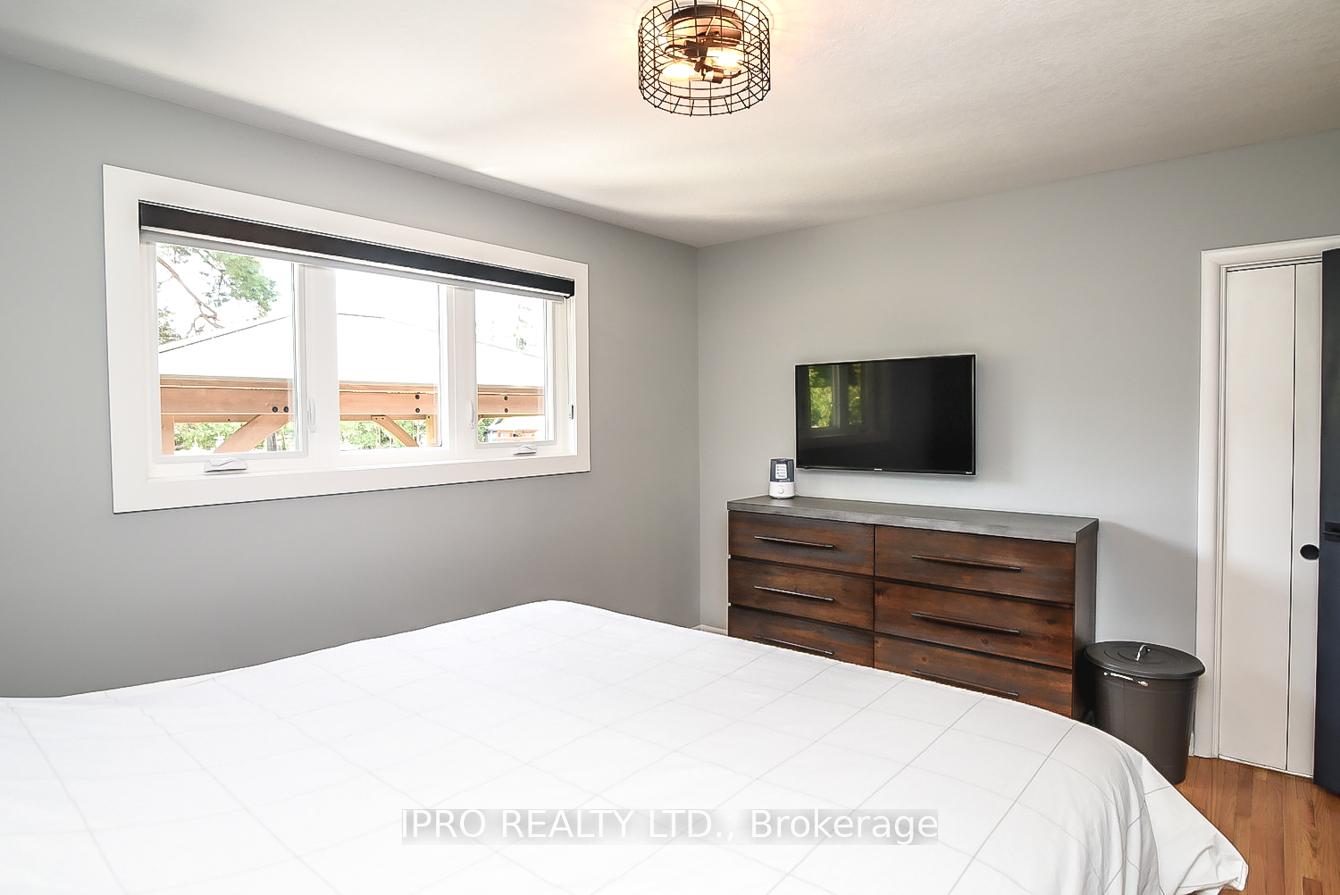Photo 20 of 118 Seneca Drive, Hamilton, Ancaster — HOMEH