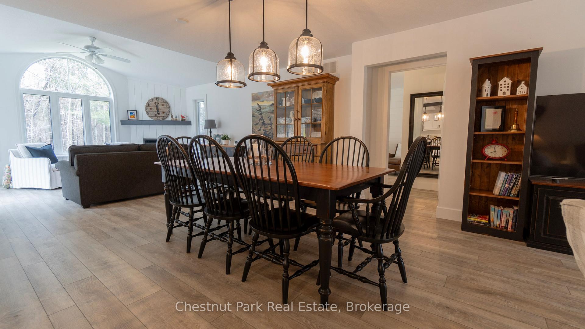 Photo 7 of 100 Hedgewood Lane, Gravenhurst, Muskoka (S) — HOMEH