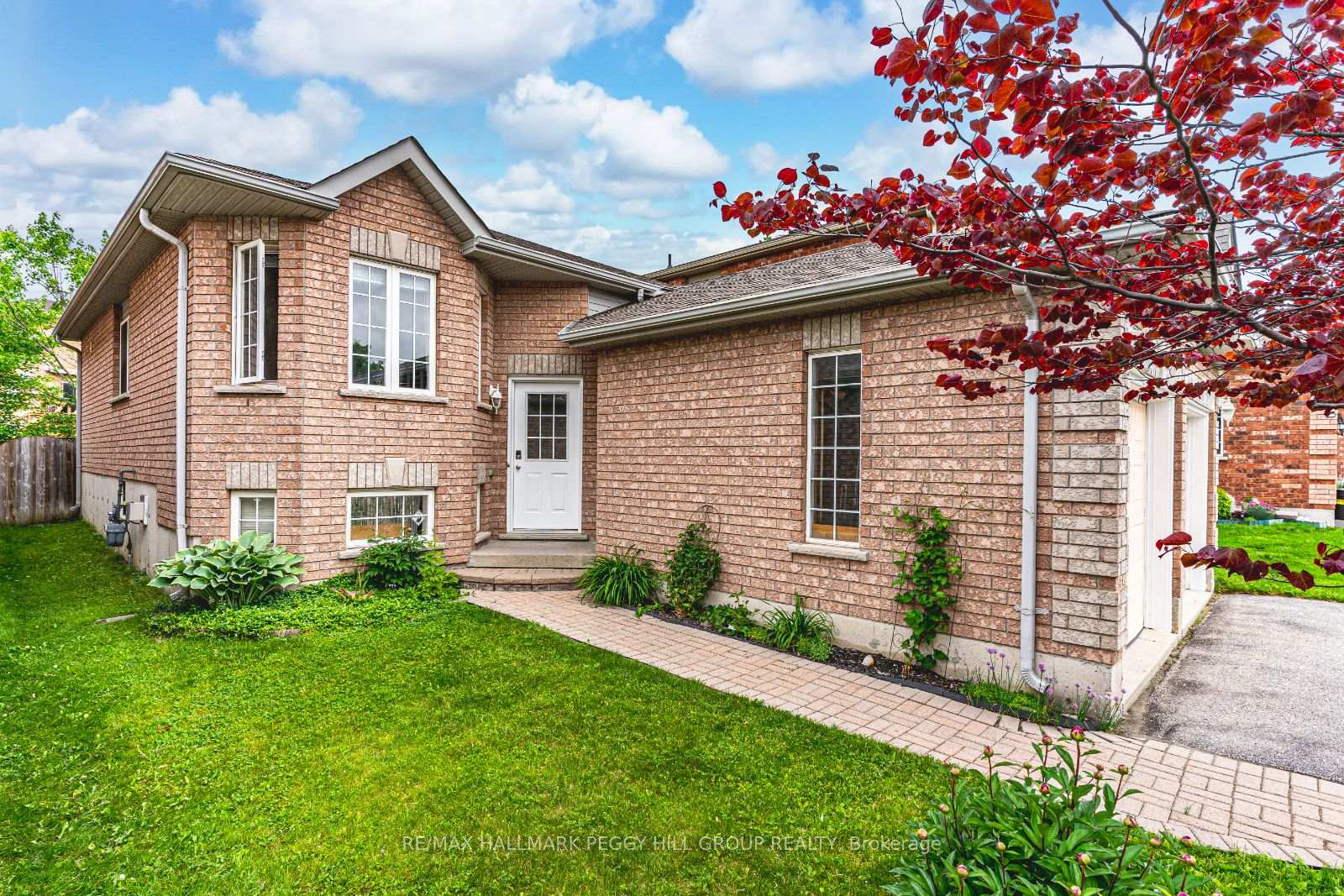 Photo 1 of 76 Holly Meadow Road, Barrie, Holly — HOMEH