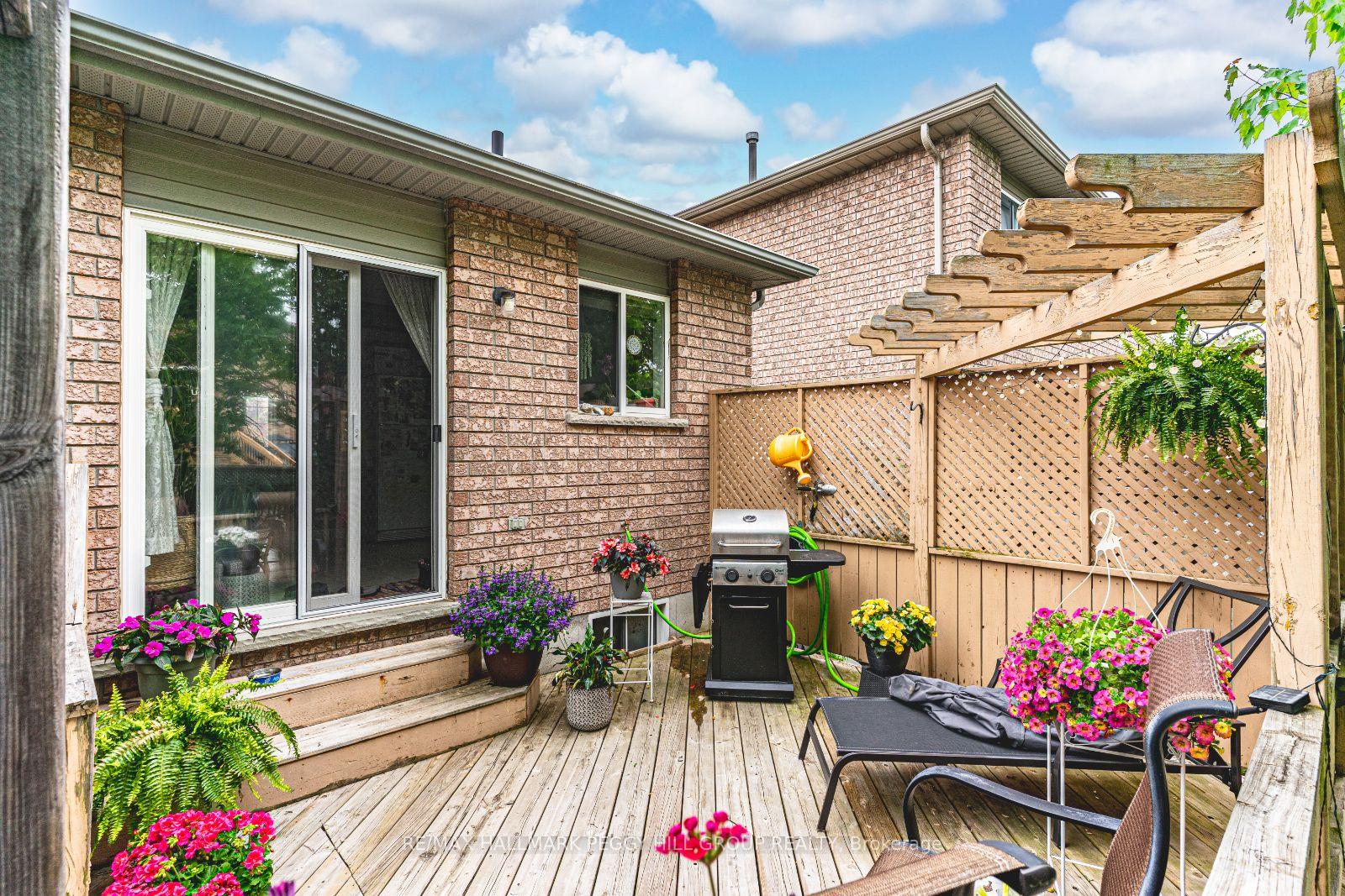 Photo 15 of 76 Holly Meadow Road, Barrie, Holly — HOMEH