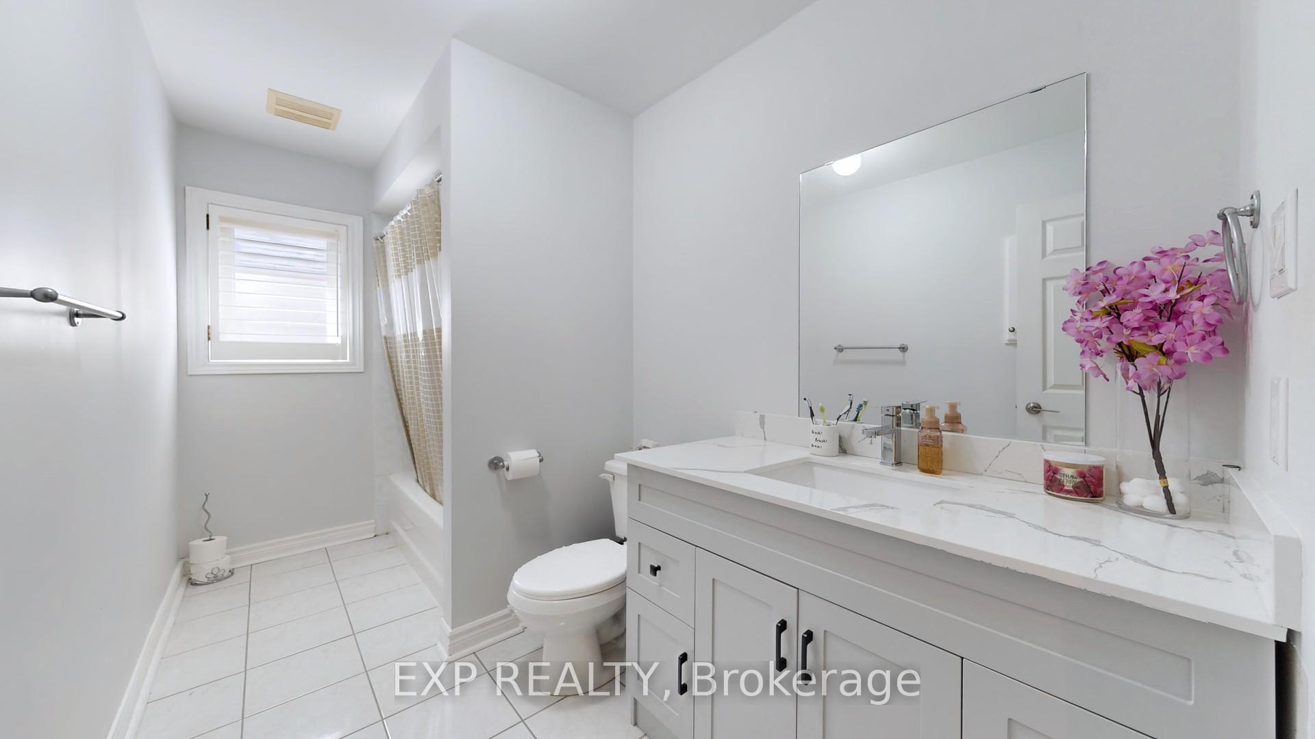 Photo 18 of 214 Drinkwater Road, Brampton, Fletcher's West — HOMEH