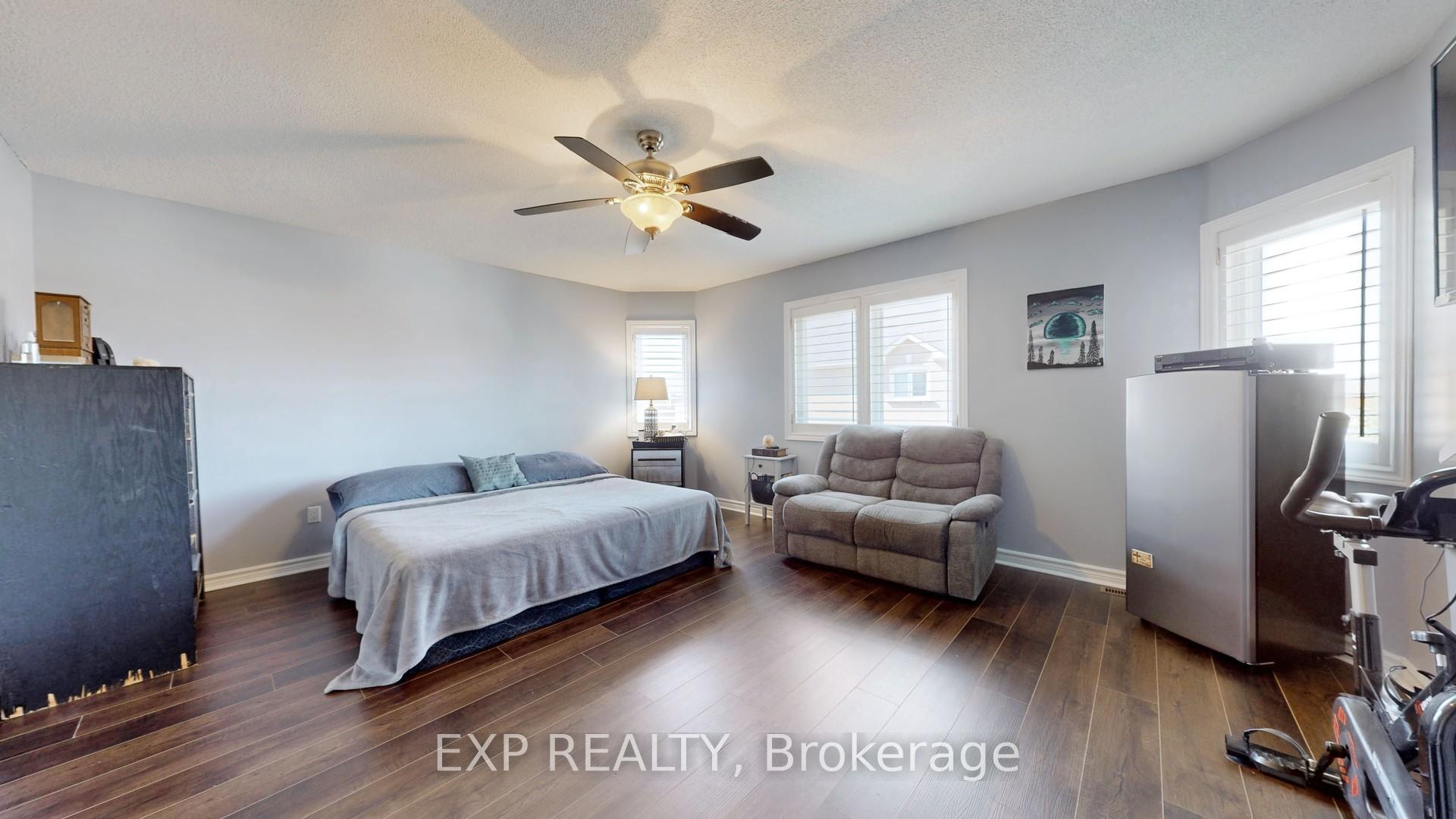 Photo 19 of 214 Drinkwater Road, Brampton, Fletcher's West — HOMEH