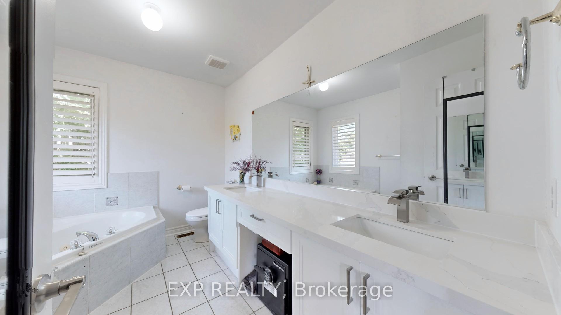 Photo 21 of 214 Drinkwater Road, Brampton, Fletcher's West — HOMEH