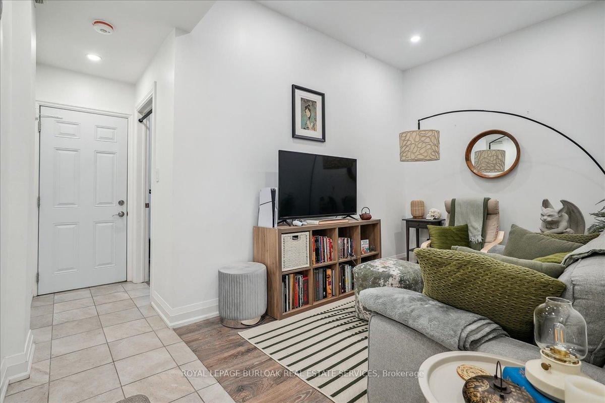 Photo 4 of 146 Catharine Street N, Hamilton, Beasley — HOMEH