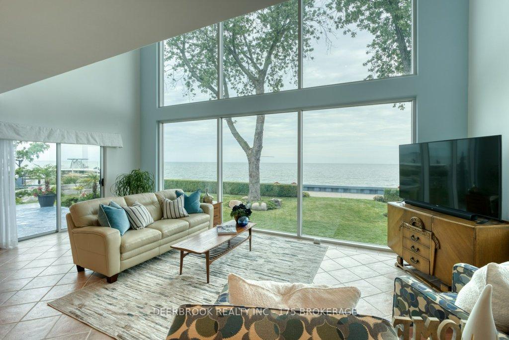 Photo 5 of 721 Valentino Drive, Lakeshore — HOMEH