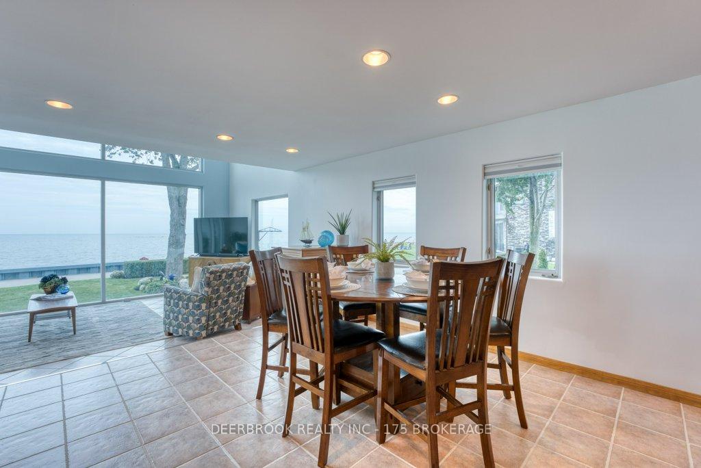 Photo 10 of 721 Valentino Drive, Lakeshore — HOMEH