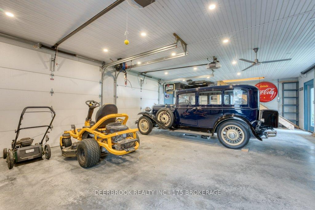 Photo 24 of 721 Valentino Drive, Lakeshore — HOMEH