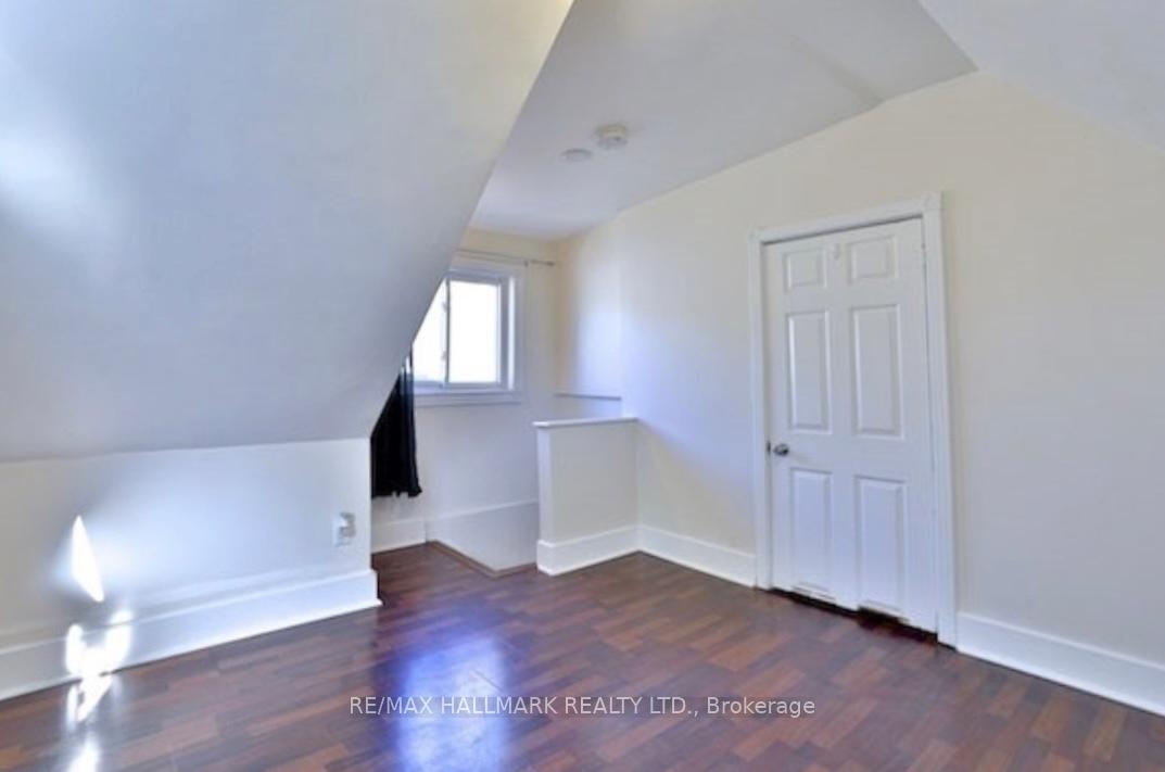 Photo 9 of 244 Ashdale Avenue, Toronto, Greenwood-Coxwell — HOMEH