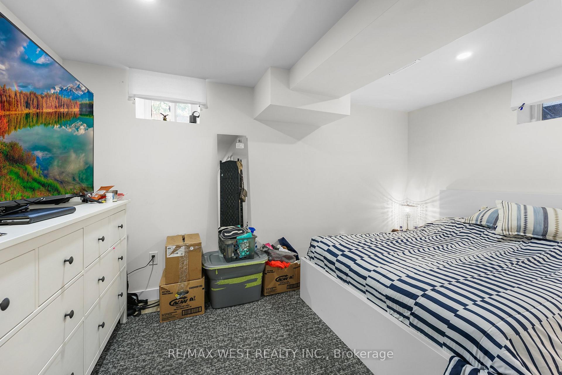 Photo 51 of 110 Avondale Street, Hamilton, Crown Point — HOMEH