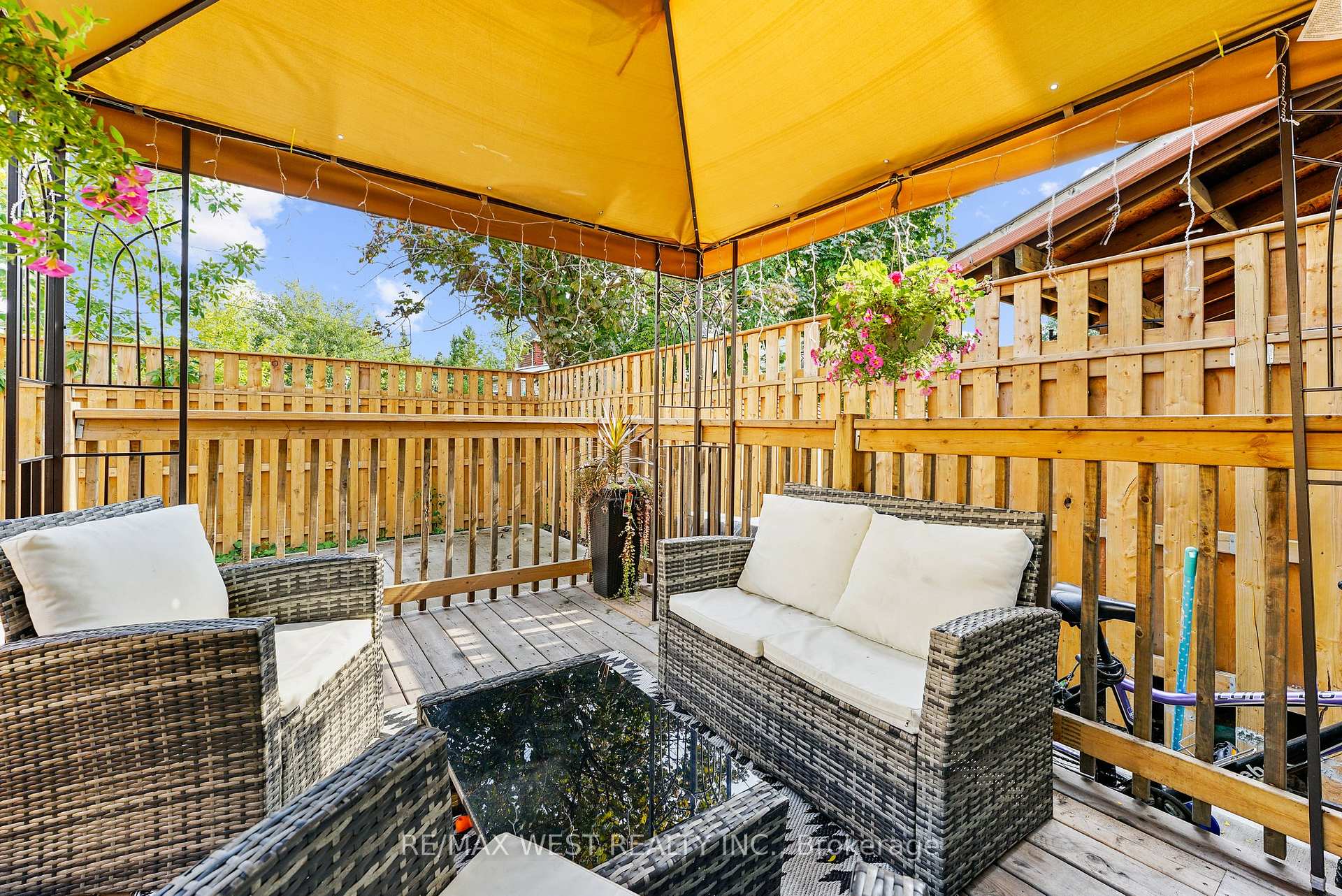 Photo 56 of 110 Avondale Street, Hamilton, Crown Point — HOMEH