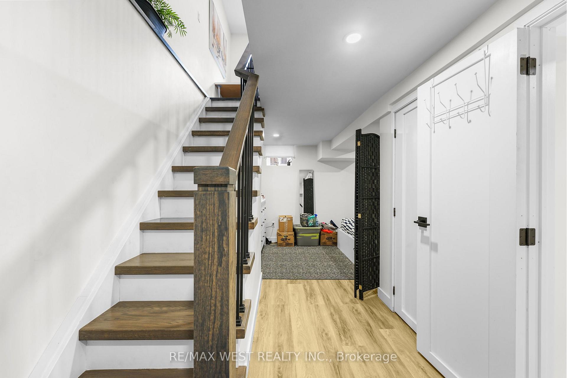 Photo 70 of 110 Avondale Street, Hamilton, Crown Point — HOMEH