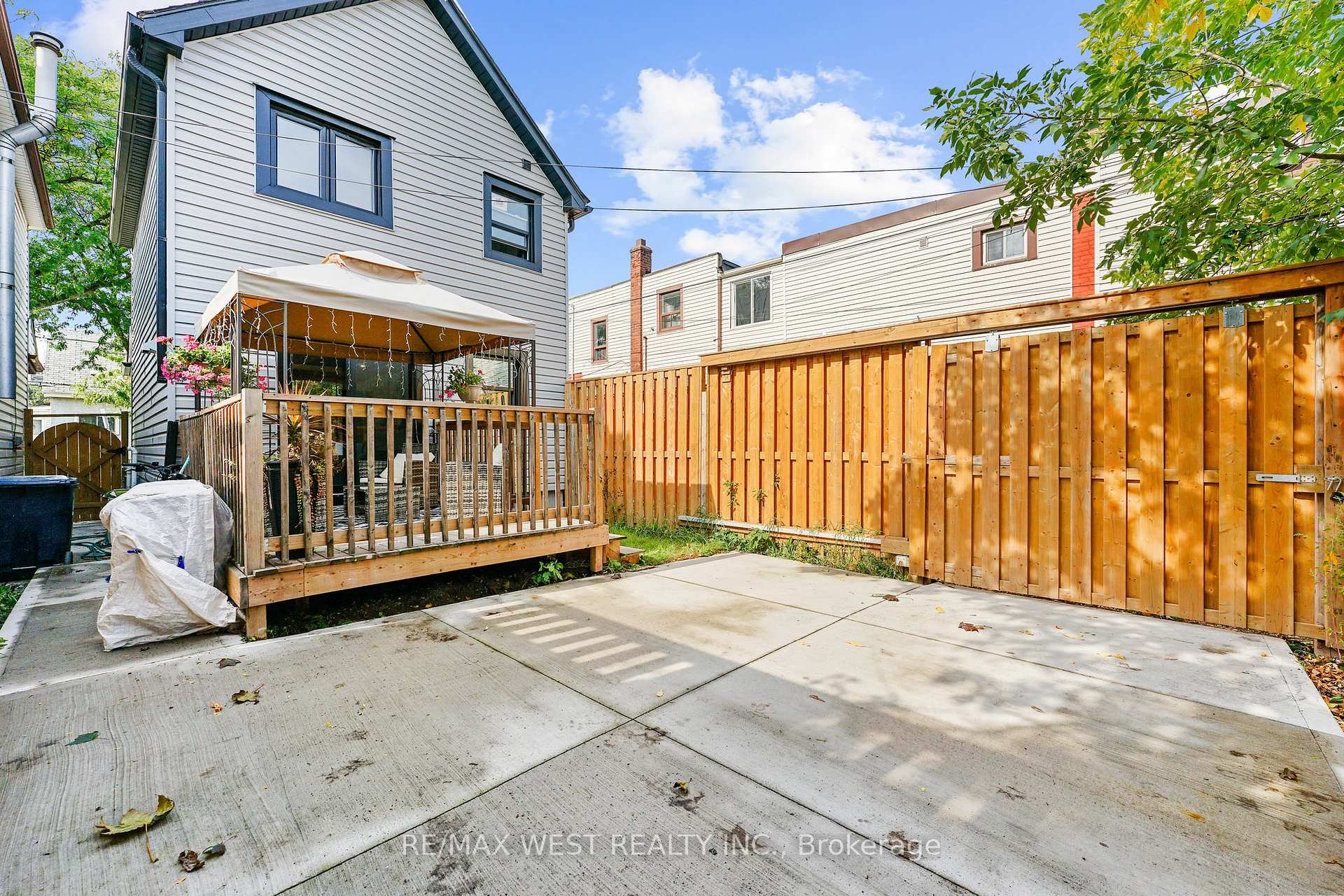 Photo 79 of 110 Avondale Street, Hamilton, Crown Point — HOMEH