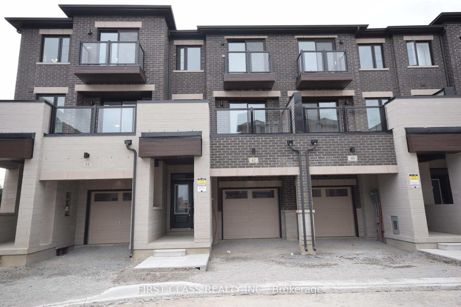 Front of 42 Carole Bell Way