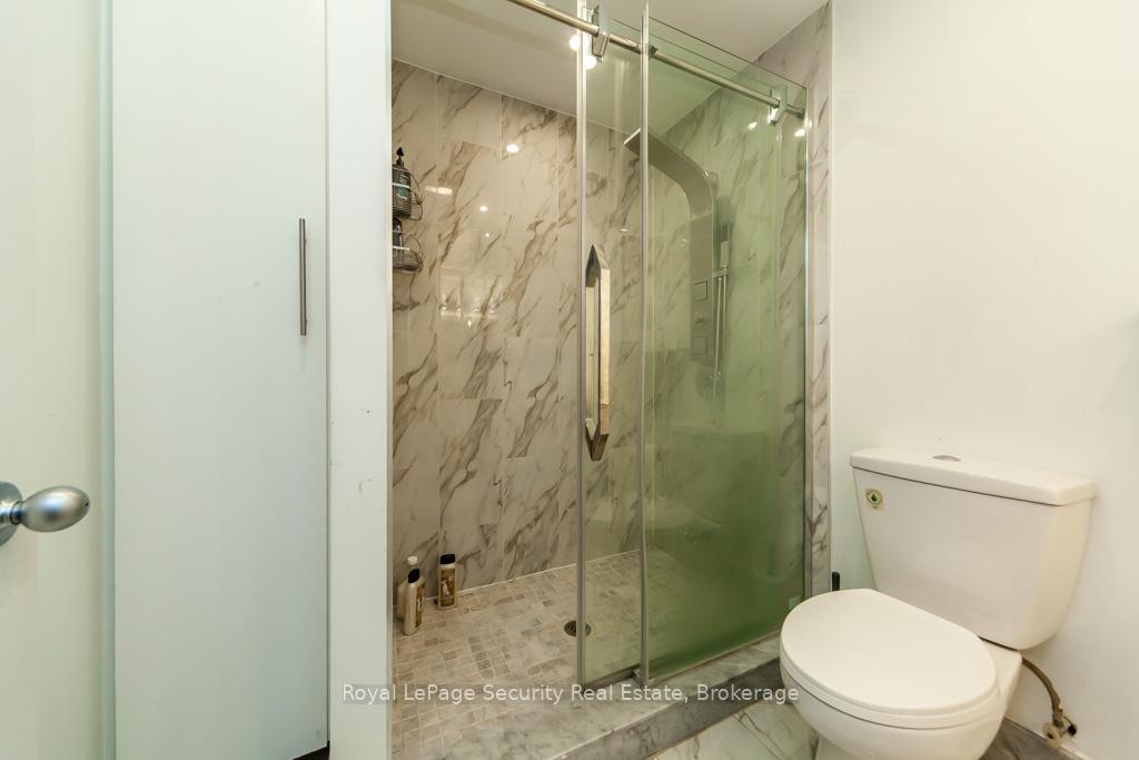 Photo 22 of 190 Van Scott Drive, Brampton, Northwest Sandalwood Parkway — HOMEH