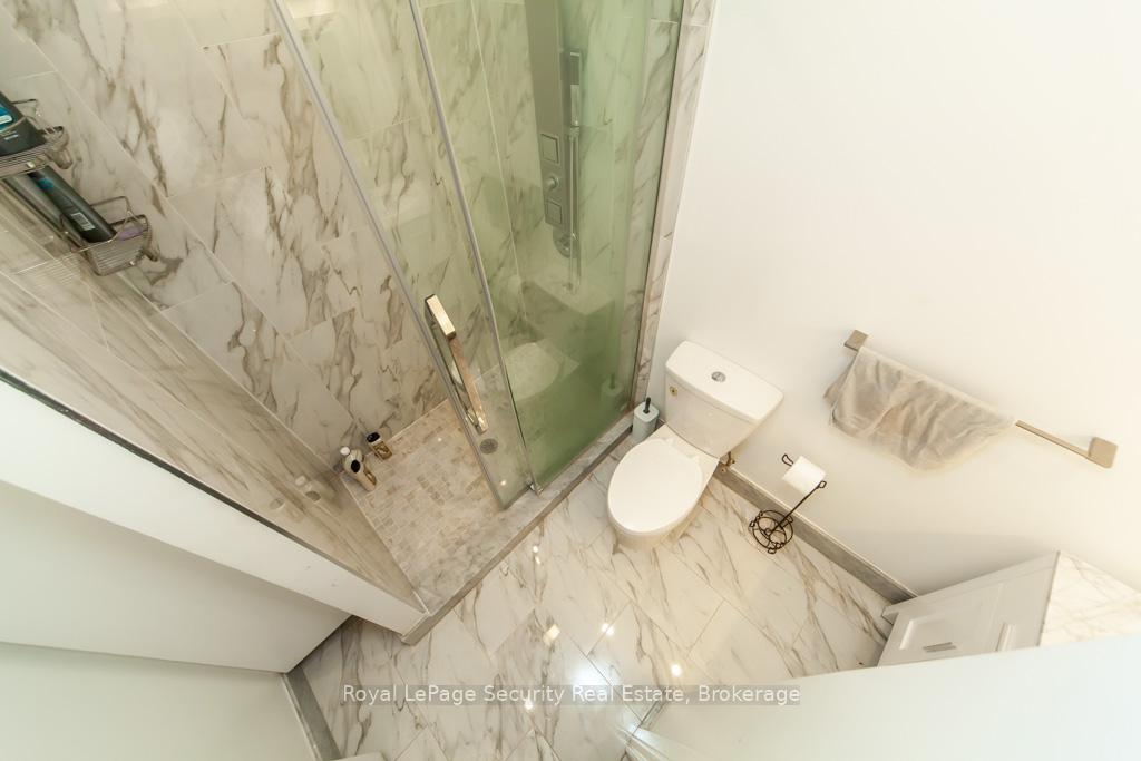 Photo 23 of 190 Van Scott Drive, Brampton, Northwest Sandalwood Parkway — HOMEH