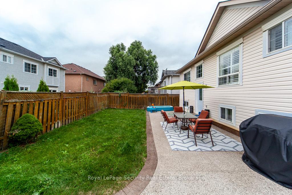 Photo 24 of 190 Van Scott Drive, Brampton, Northwest Sandalwood Parkway — HOMEH