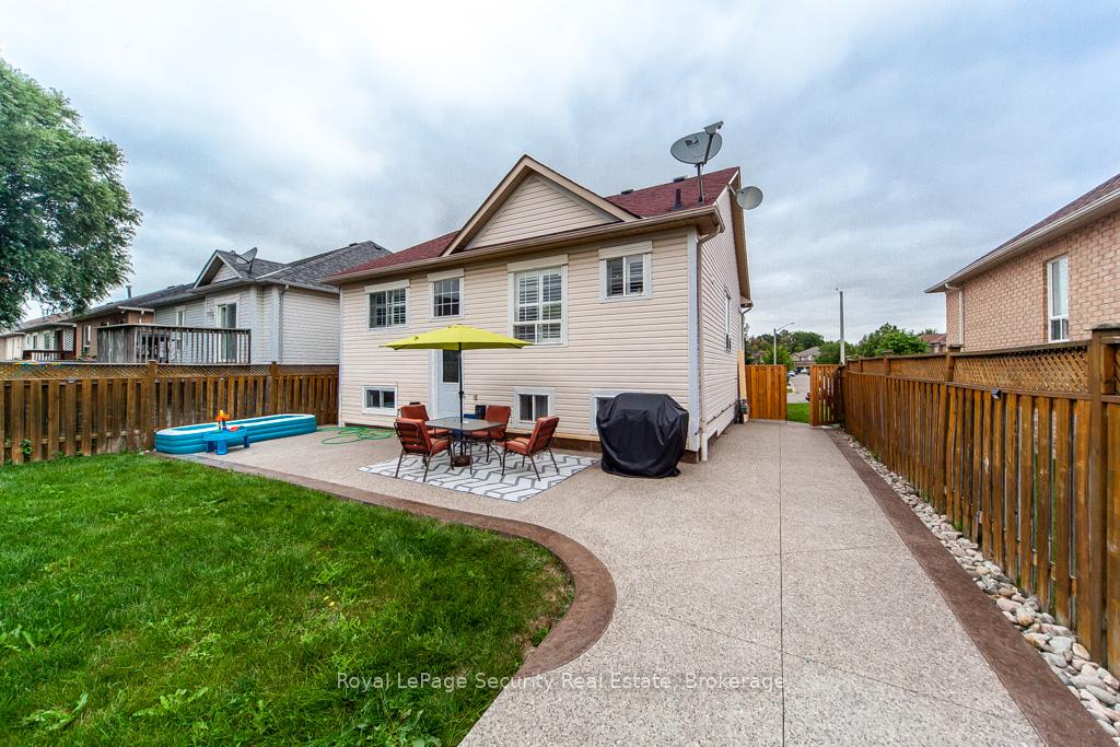 Photo 27 of 190 Van Scott Drive, Brampton, Northwest Sandalwood Parkway — HOMEH