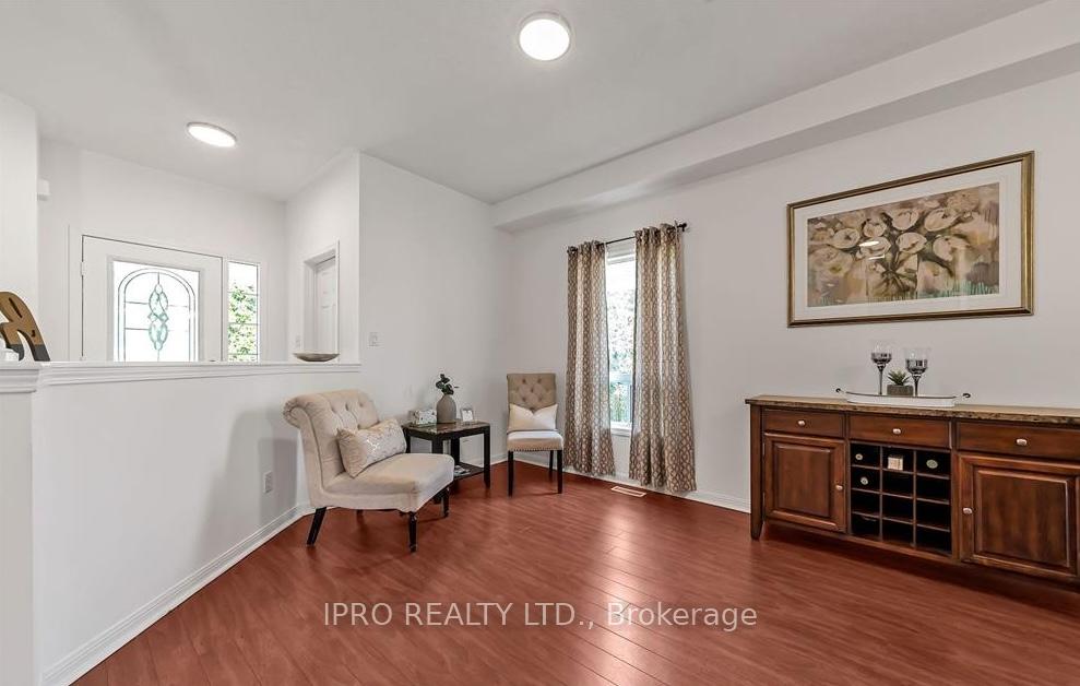 Photo 5 of Unit Upper, 11 Tom Edwards Drive, Whitby, Rolling Acres — HOMEH