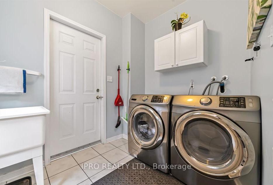 Photo 14 of Unit Upper, 11 Tom Edwards Drive, Whitby, Rolling Acres — HOMEH