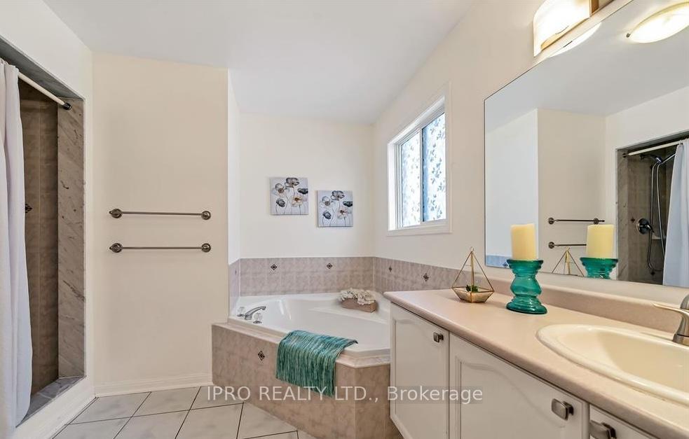 Photo 17 of Unit Upper, 11 Tom Edwards Drive, Whitby, Rolling Acres — HOMEH