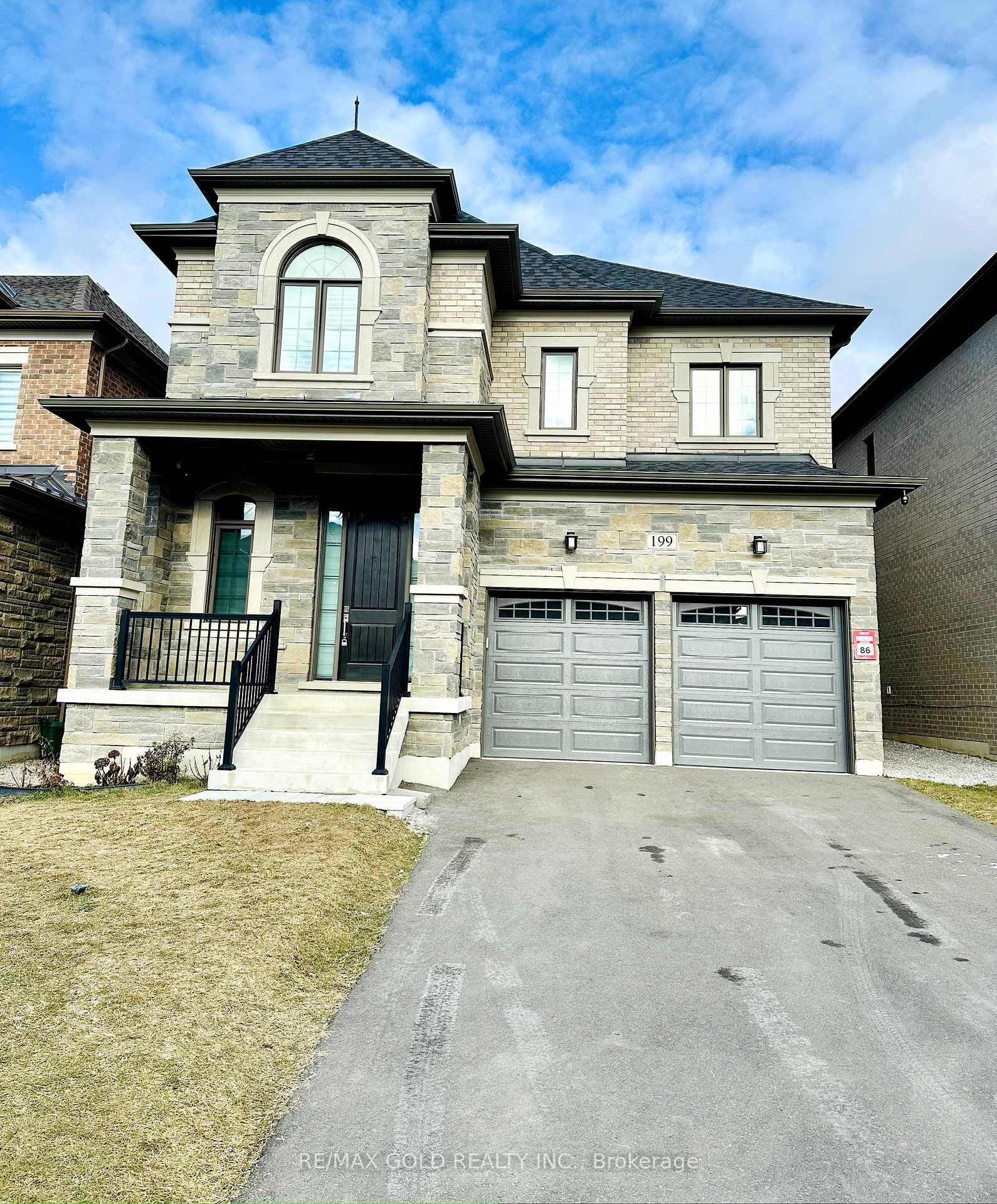 Front of Unit Bsmnt, 199 Wainfleet Crescent