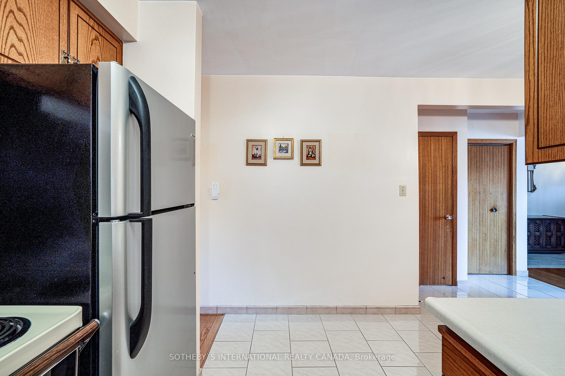 Photo 35 of 403 Jackson Street W, Hamilton, Kirkendall — HOMEH