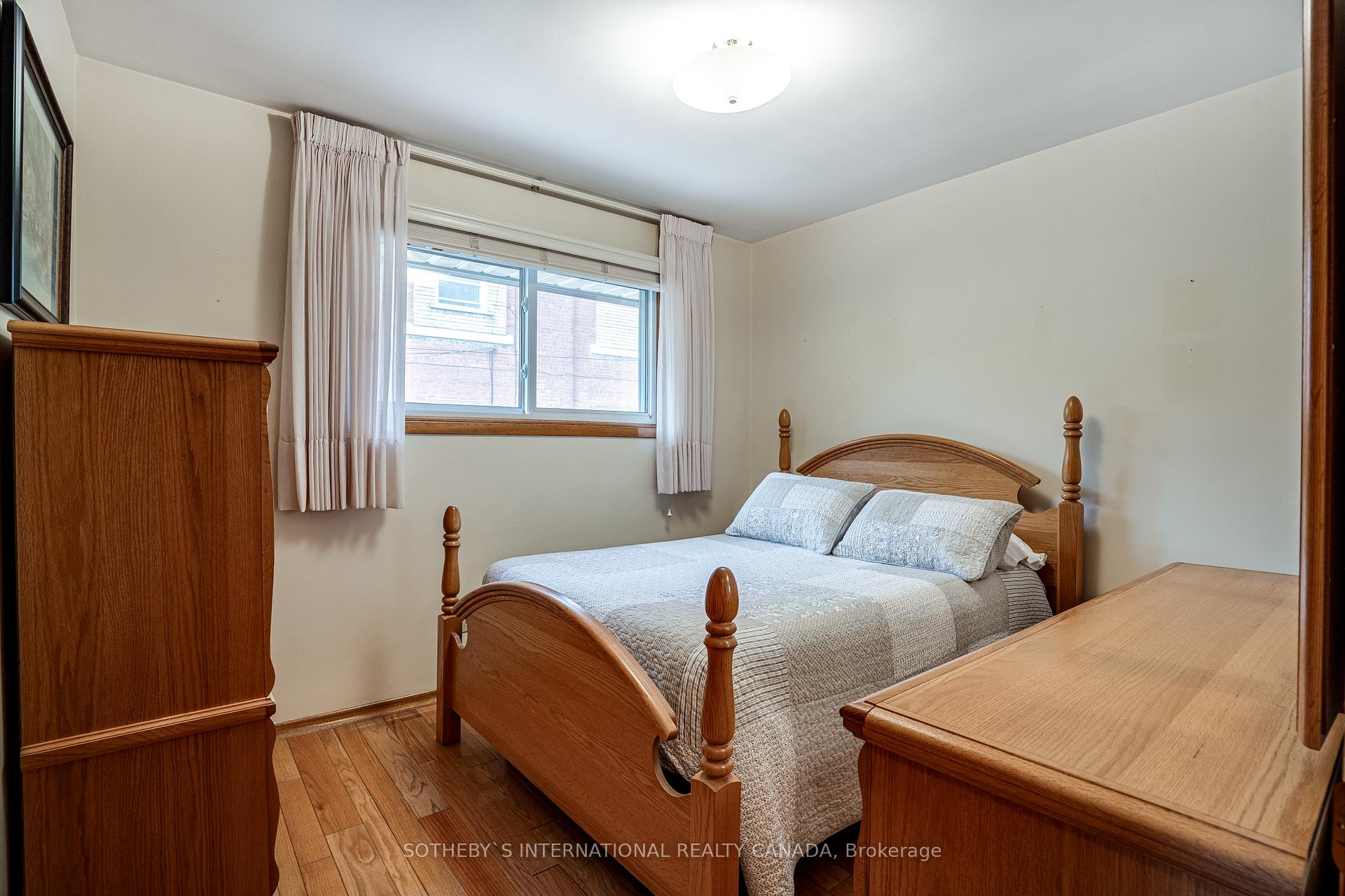 Photo 37 of 403 Jackson Street W, Hamilton, Kirkendall — HOMEH
