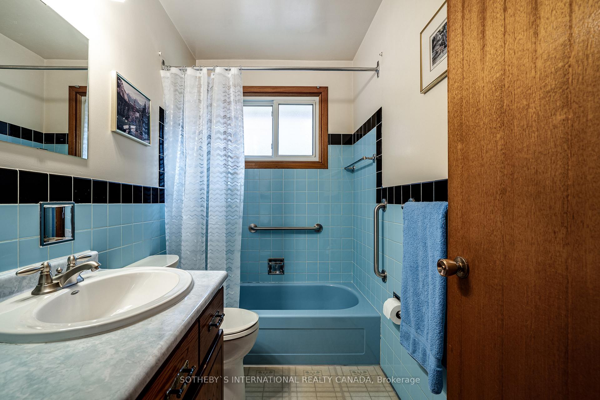 Photo 45 of 403 Jackson Street W, Hamilton, Kirkendall — HOMEH