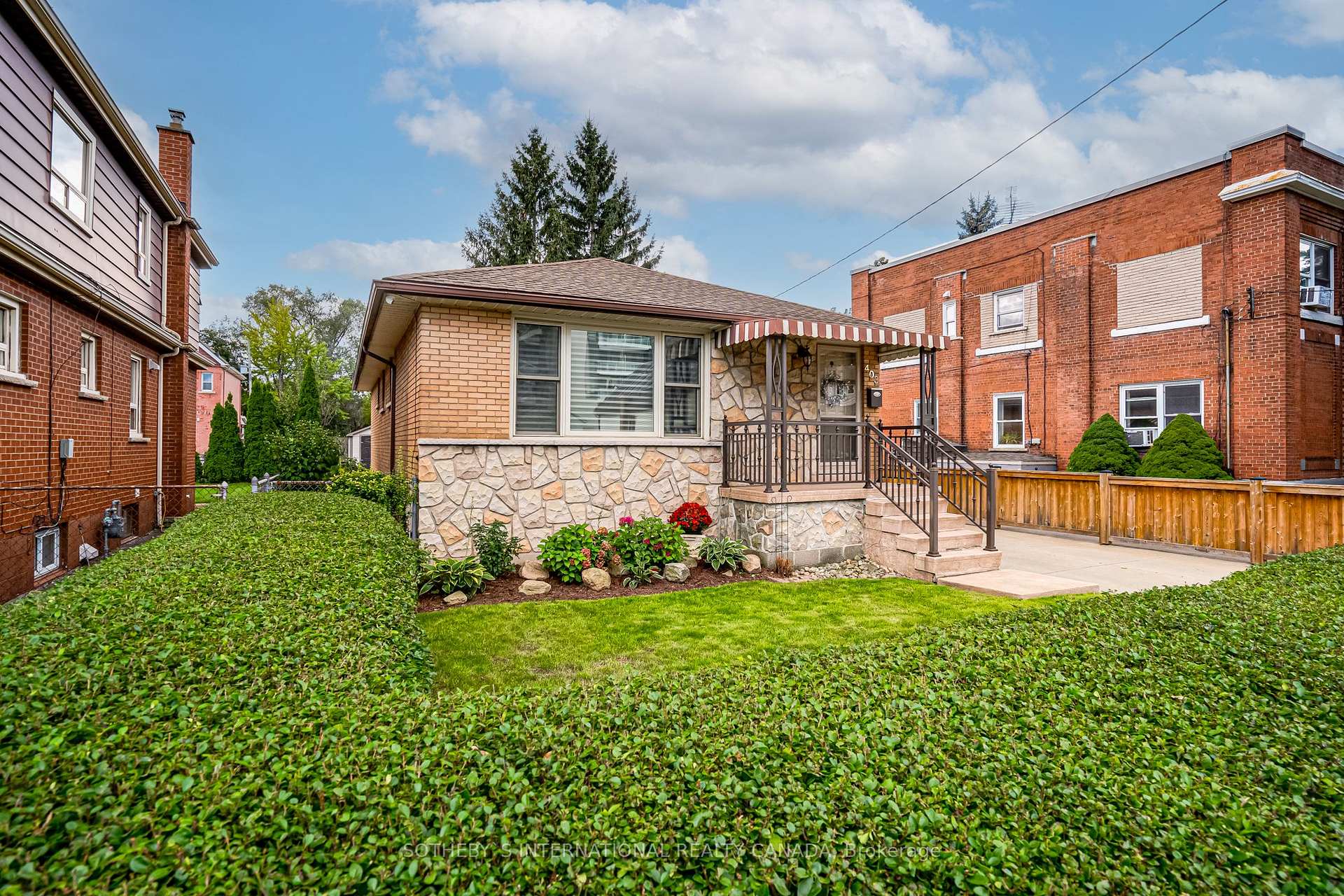 Photo 4 of 403 Jackson Street W, Hamilton, Kirkendall — HOMEH