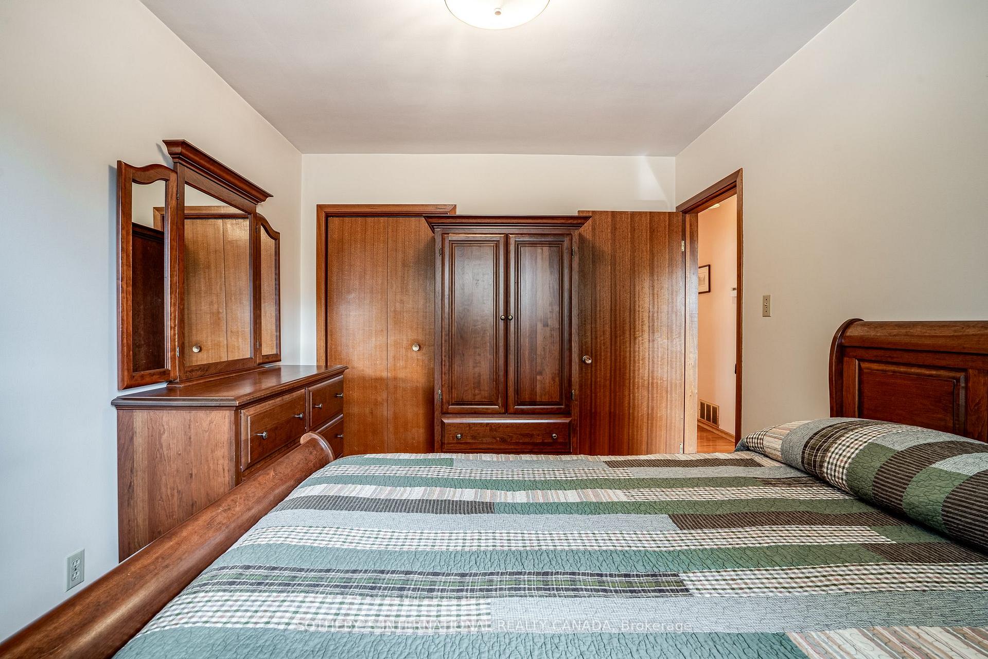 Photo 62 of 403 Jackson Street W, Hamilton, Kirkendall — HOMEH