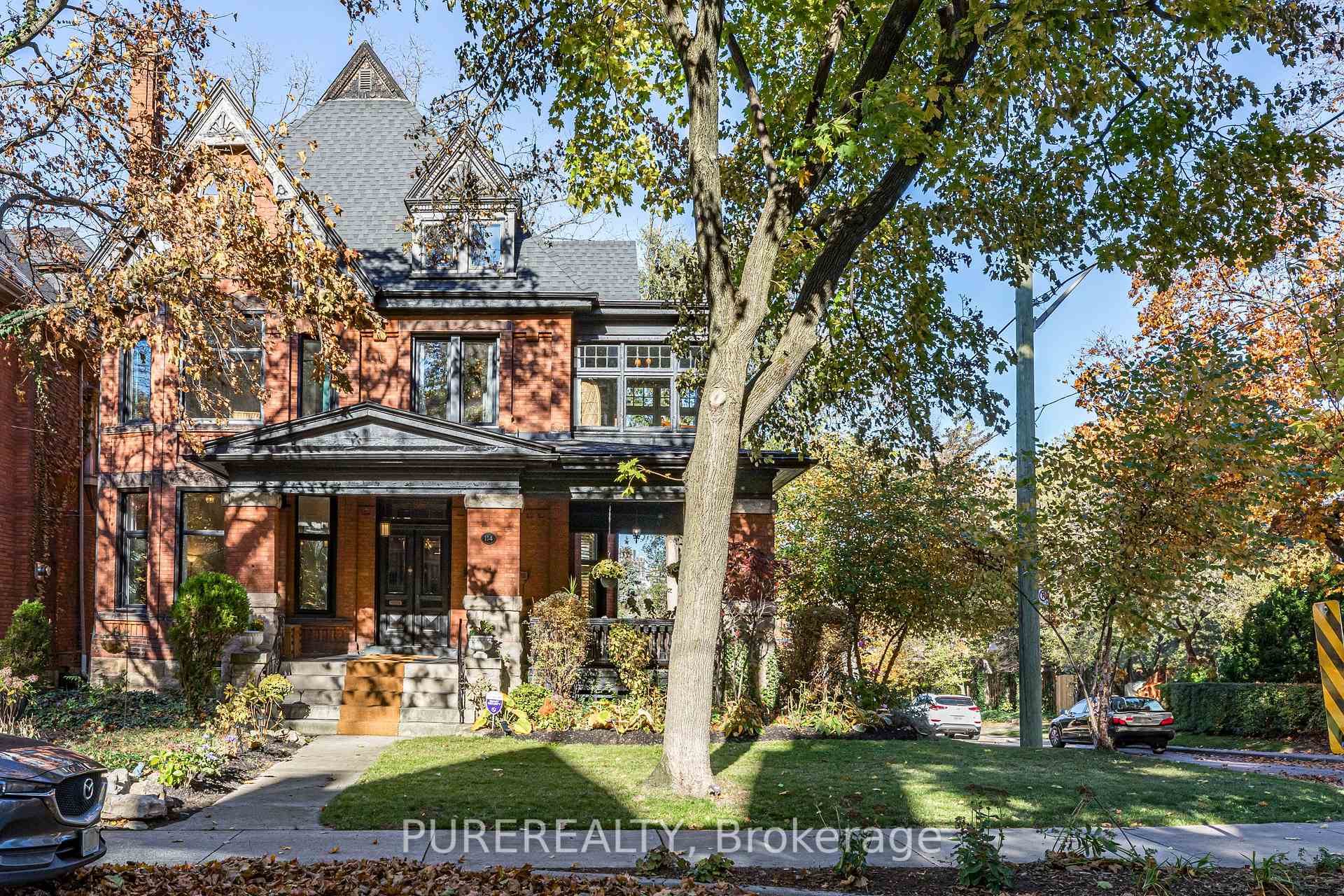 Front of 114 Aberdeen Avenue