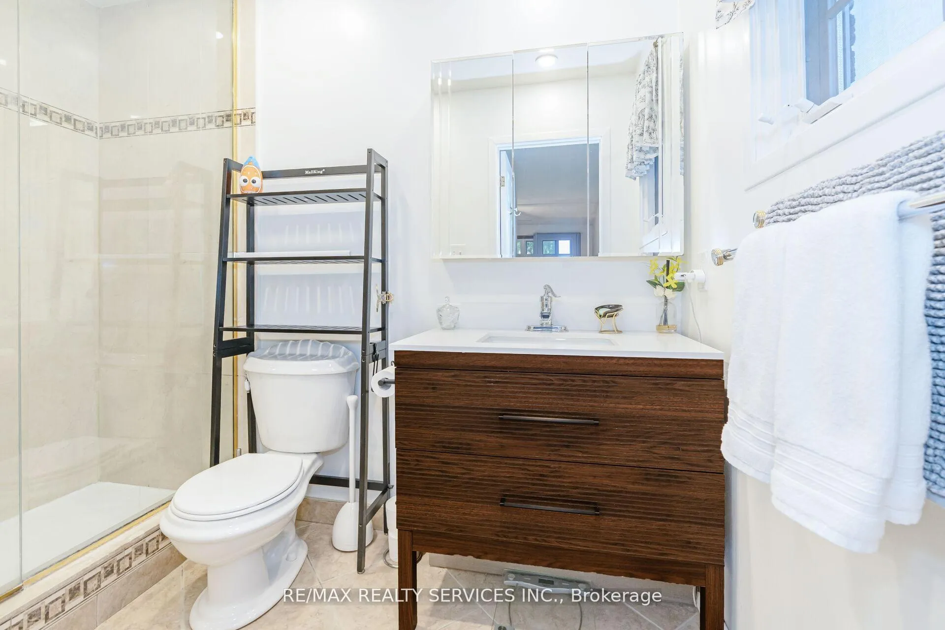 Photo 170 of 18 Mitchell Avenue, Brampton, Heart Lake West — HOMEH