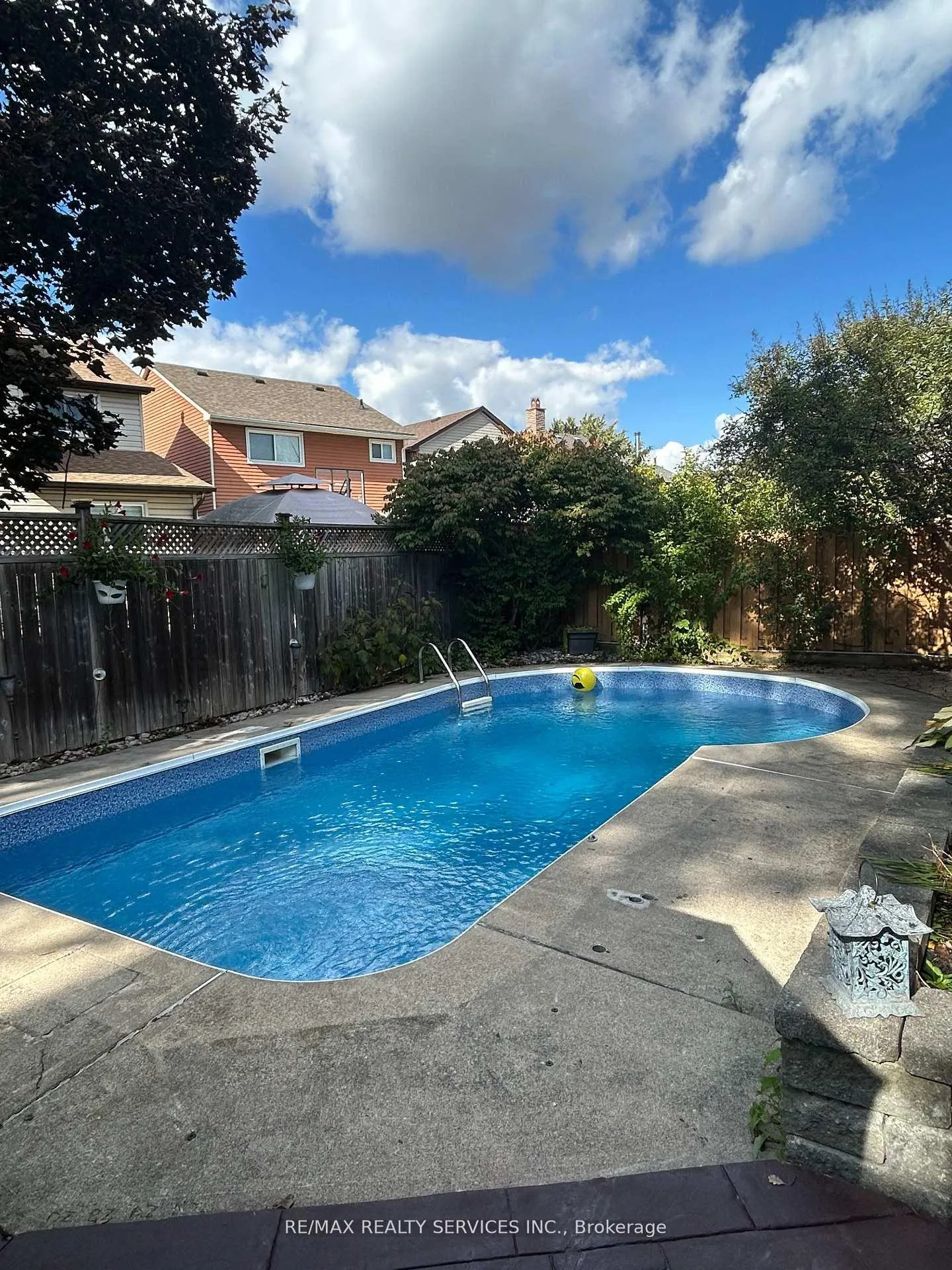 Photo 270 of 18 Mitchell Avenue, Brampton, Heart Lake West — HOMEH