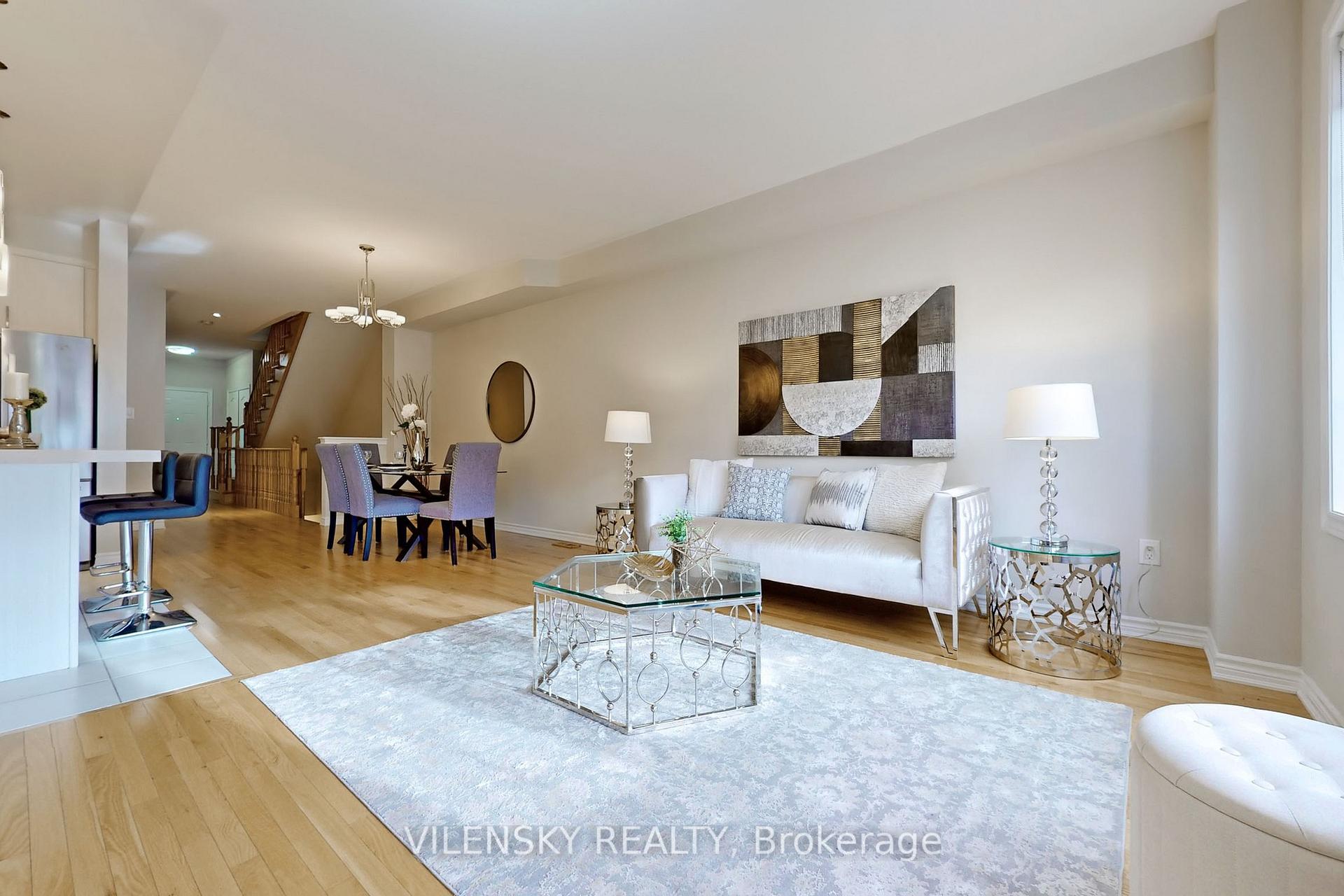 Photo 5 of Unit 5, 8777 Dufferin Street, Vaughan, Patterson — HOMEH