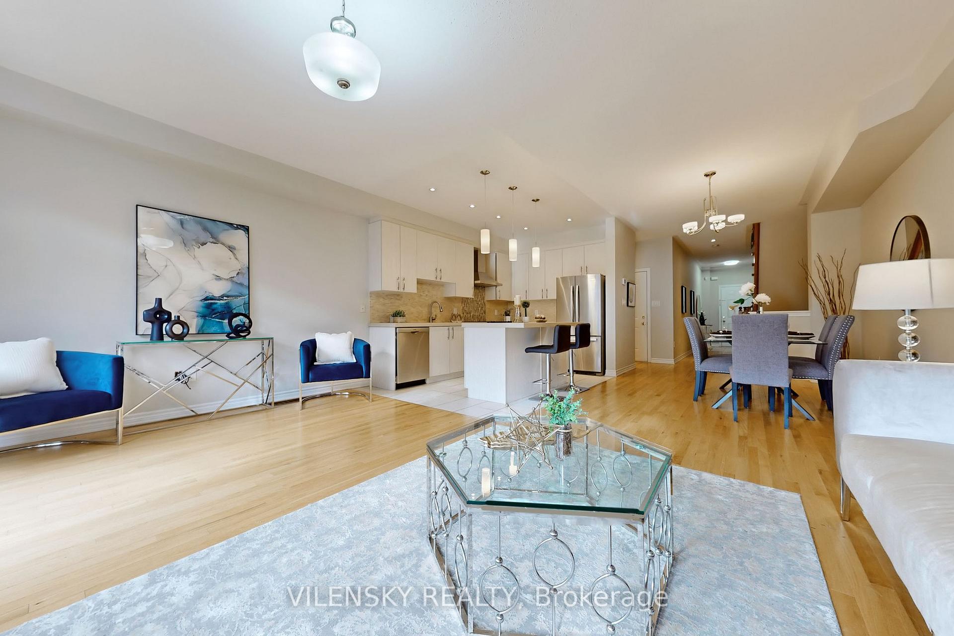 Photo 6 of Unit 5, 8777 Dufferin Street, Vaughan, Patterson — HOMEH