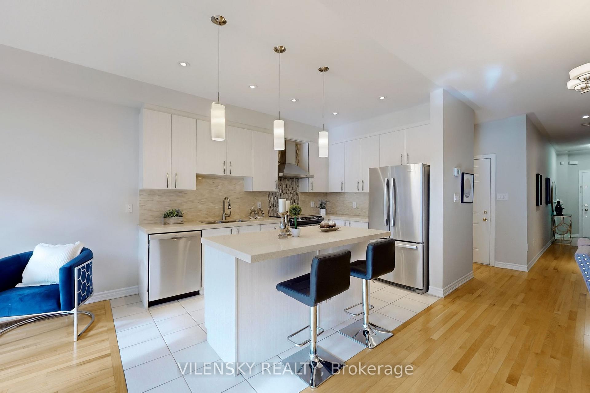 Photo 11 of Unit 5, 8777 Dufferin Street, Vaughan, Patterson — HOMEH