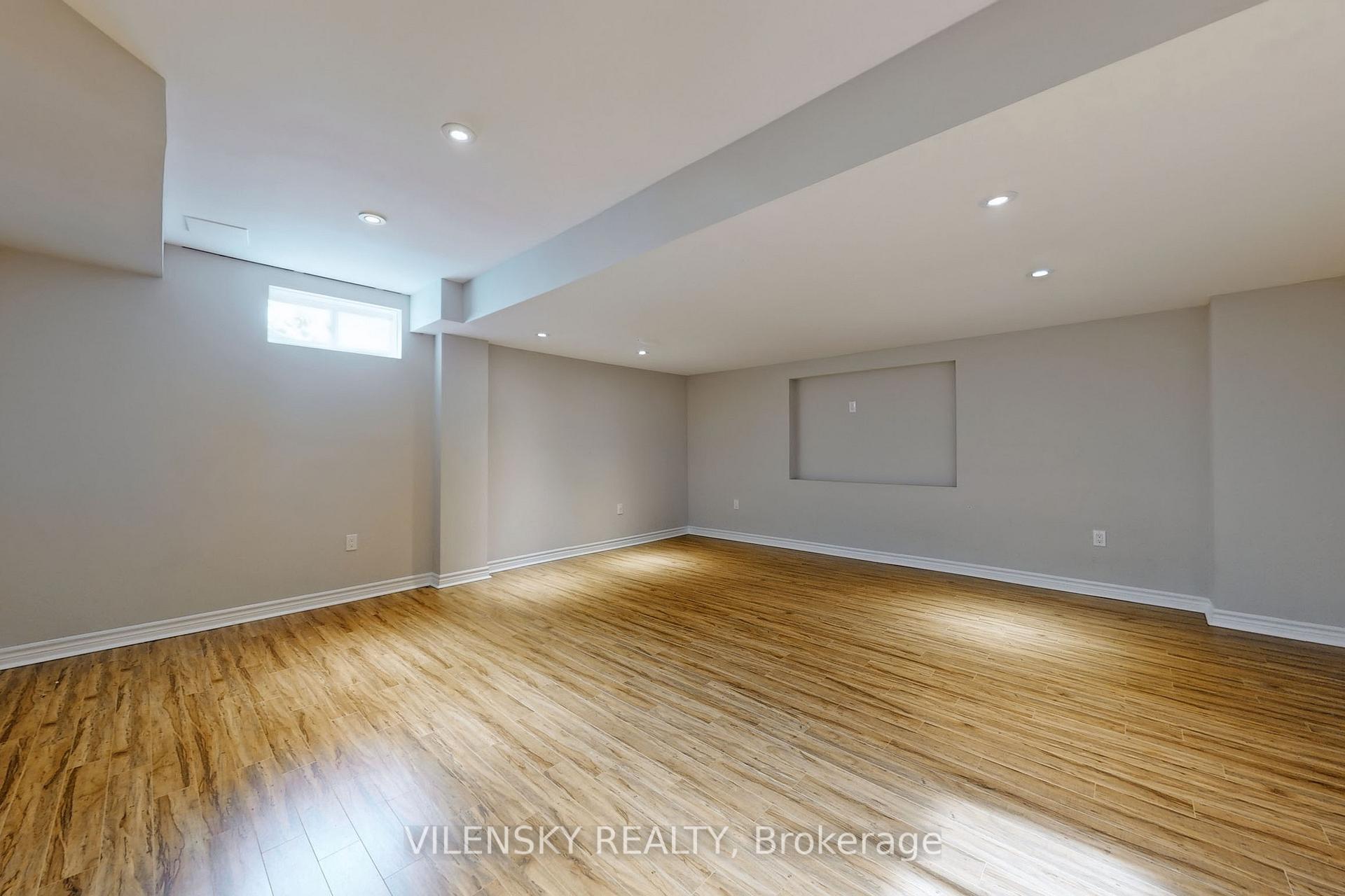 Photo 25 of Unit 5, 8777 Dufferin Street, Vaughan, Patterson — HOMEH