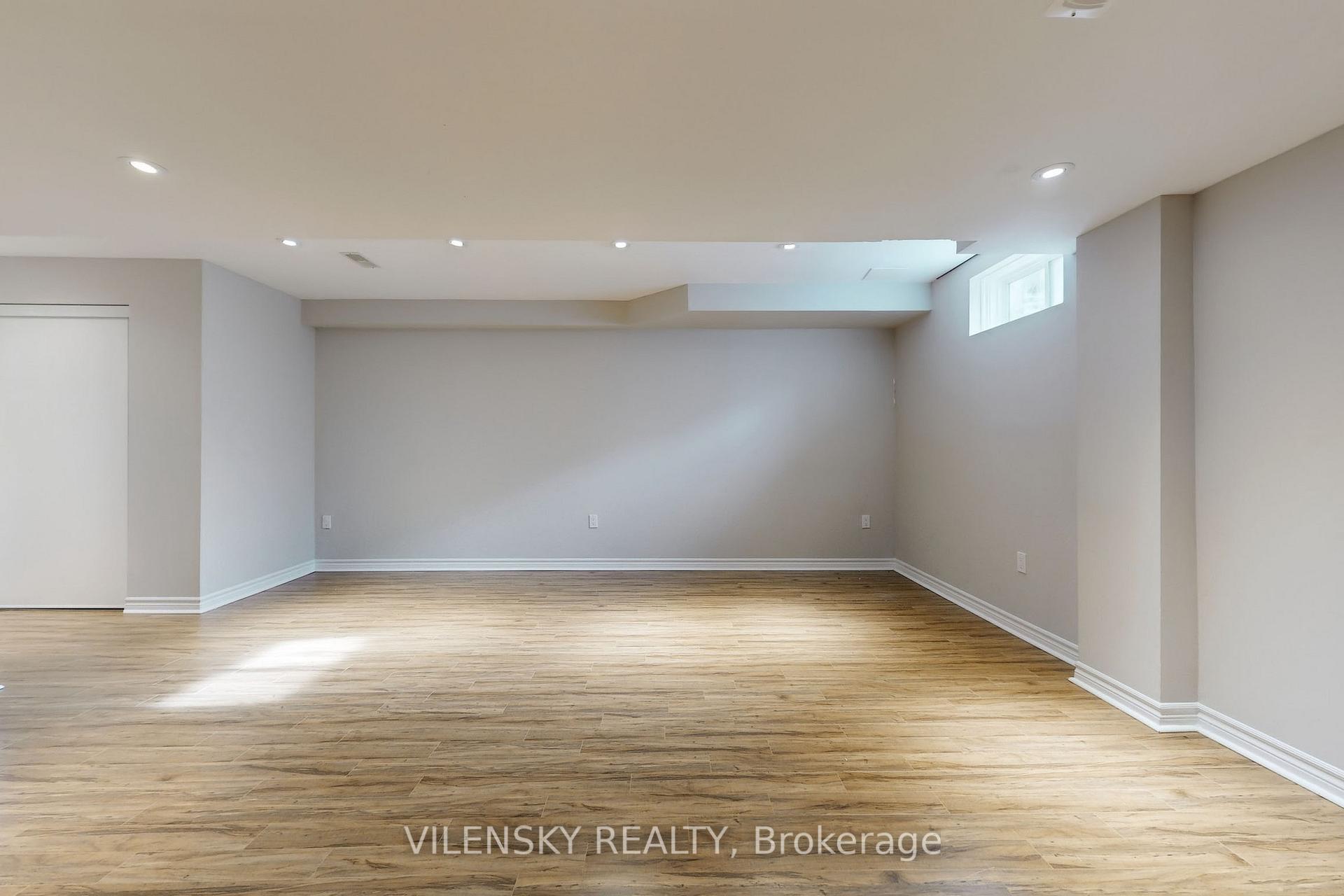Photo 26 of Unit 5, 8777 Dufferin Street, Vaughan, Patterson — HOMEH